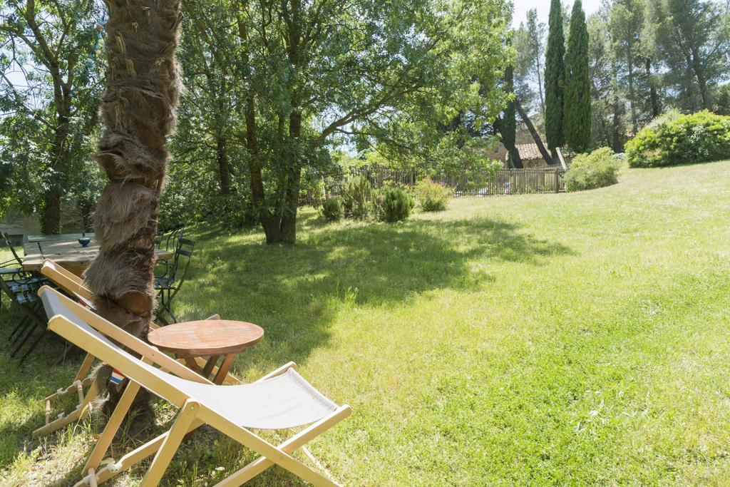 Bed and Breakfast Mas Montluzia Cascastel-des-Corbières Exterior foto